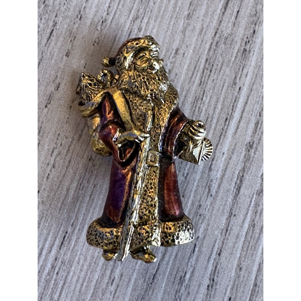 Vintage USA Santa Clause Gold Tone Christmas Lantern Bell Presents Brooch